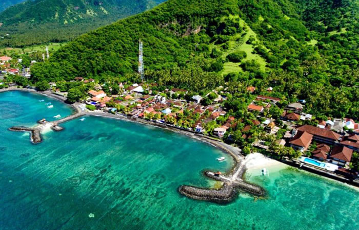 Airport Denpasar (DPS) Bali to Candidasa transfer services.